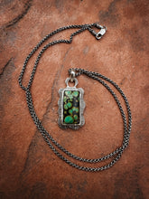 Load image into Gallery viewer, Hubei Wavy Necklace
